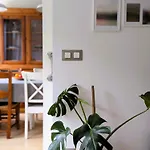 Surf And Art Parking Gratuito Vut2216as Apartment Oviedo