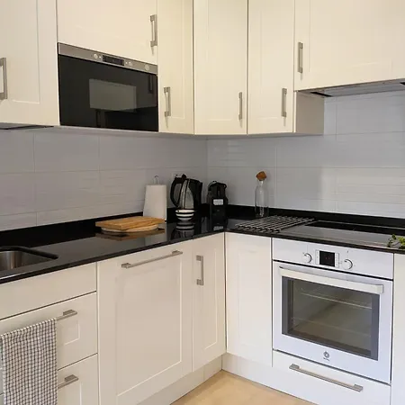 Apartment Surf And Art Parking Gratuito Vut2216as *